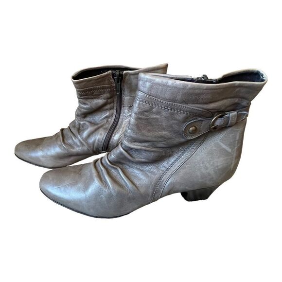 Clarks Gray Leather Limbo Dance Ankle Booties Limbo Dance Size 10 EUC Side Zip - Picture 1 of 8